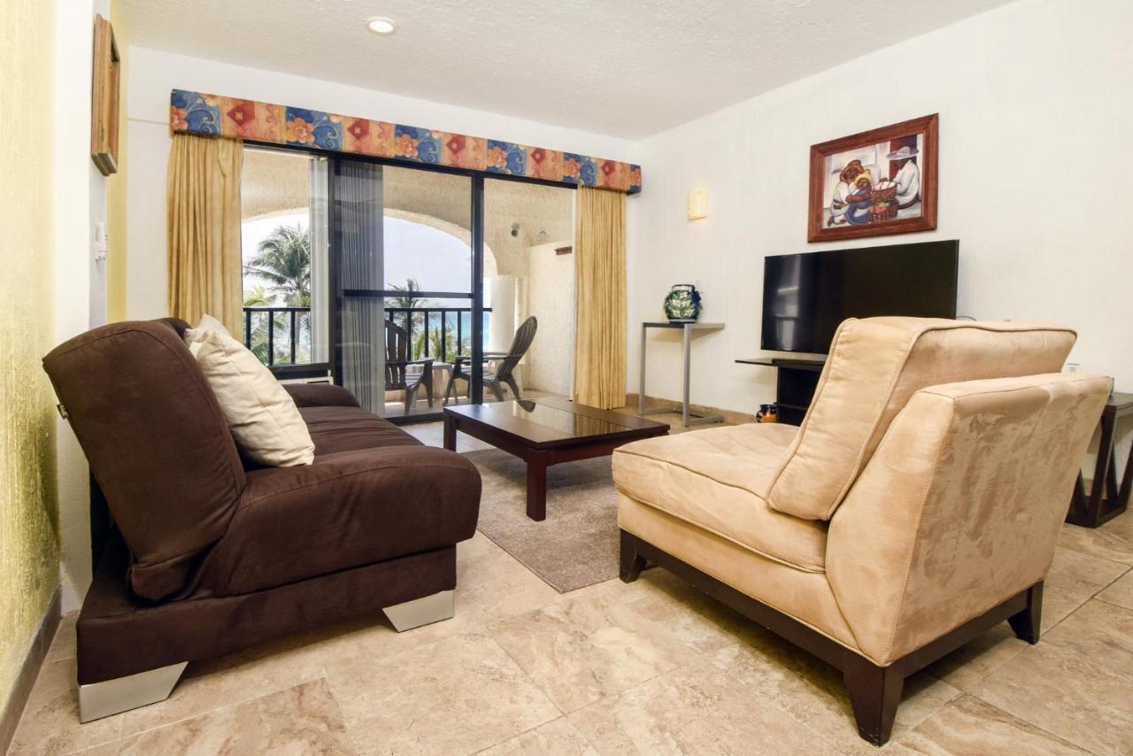 Our Popular 1 Bedr Oceanfront At Xaman Ha Why Xh7116 * Playa del Carmen