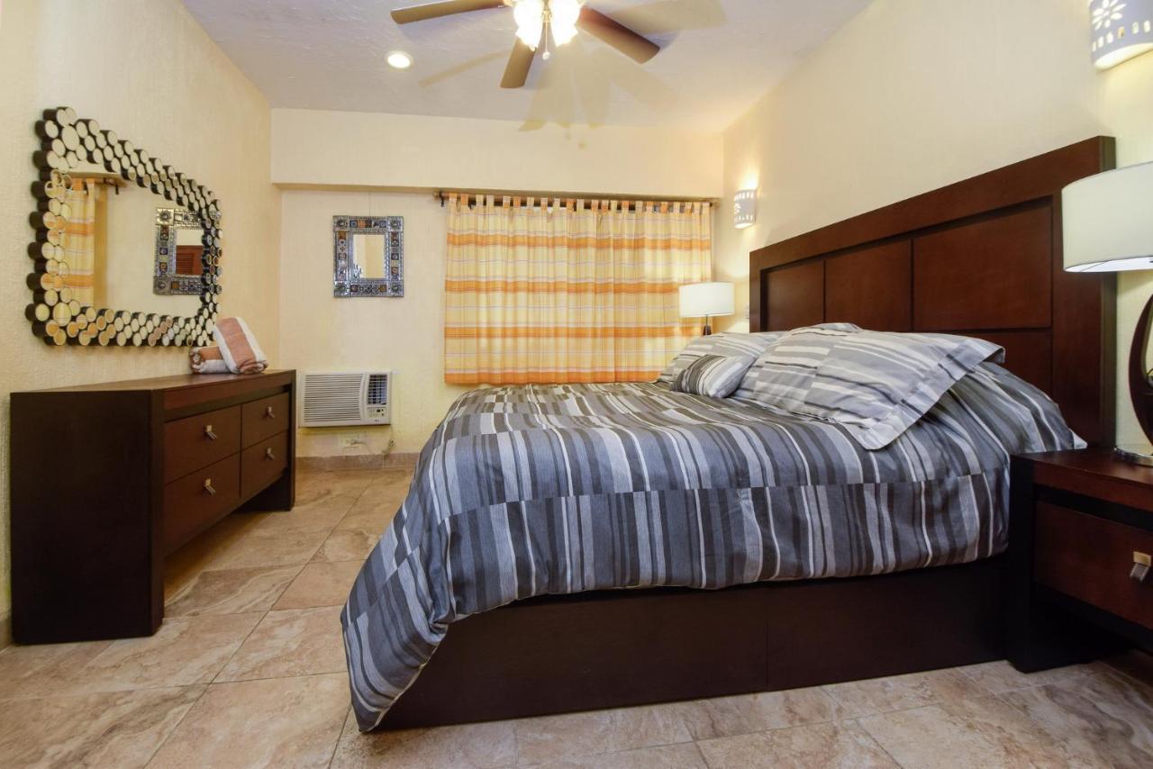 Our Popular 1 Bedr Oceanfront At Xaman Ha Why Xh7116 Apartamento Playa del Carmen